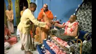 Without Krishna being Friend of Everyone, Nobody Can Live for a Moment - Prabhupada 0792