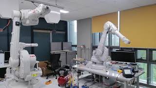 Communication between two robot arm by robodk python api