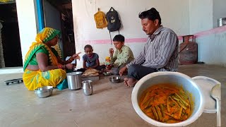 મન માનીતું શાક હોય એટલે જમવાની બવ મજા આવે || Village Life with Goriya Family