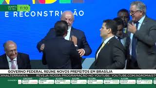 Governo federal reúne novos prefeitos em Brasília