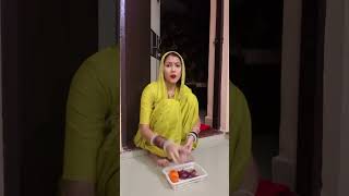 Susral me itni sakht ban jao bheno😁😁😛 #funny #viralvideo #nikky joriya