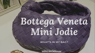 BOTTEGA VENETA | BV Mini Jodie | What's in my bag?