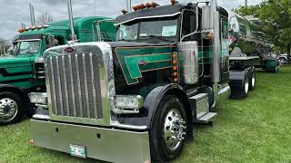 Jade 2020 Peterbilt 389 Glider Truck Tour: #trucks #Peterbilttrucks #389Peterbilt #trucktours