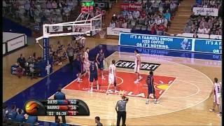 [HD VIDEO]  Wollongong Hawks @ Adelaide 36ers | 3rd Quarter | NBL 2011-12 | Round 22