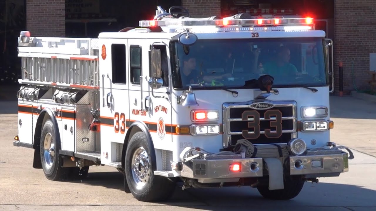 Kentland Fire Department Engine 833 Responding *Screaming* - YouTube