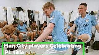 Manchester City players celebrating their Premier Leauge title 2019 with fans.