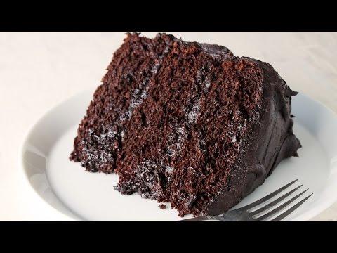 How to Make the Most Amazing Chocolate Cake How to Make the Most Amazing Chocolate Cake