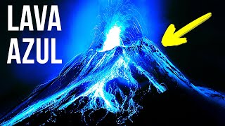 Volcán que arde en azul brillante y otros fenómenos