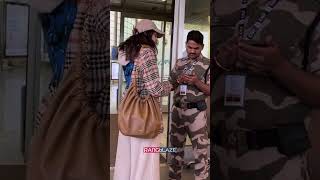 Ananya Panday snapped at Airport  #celebsspotted #bollywood #ananyapandey