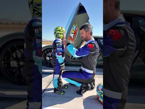 How fast is 315 km in mph?