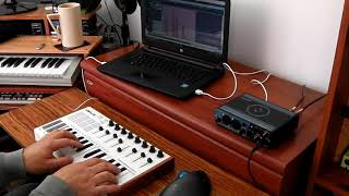 Worlde Tuna mini Cakewalk SPS25 Roland PC200mk2 FullBucket Fury800 Superteclados.com