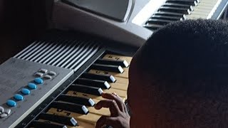 He's just 5+ with amazing piano fingering styles