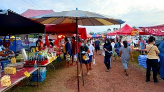 Khlong Thom Market, Na Chueak District, Maha Sarakham Province