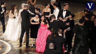 El multiverso de 'Todo a la vez en todas partes' se apodera de los Oscars con siete premios