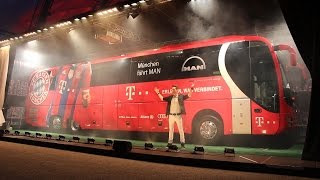 Das ist der neue Mannschaftsbus des FC Bayern - Thiago Alcantara Überraschungsgast