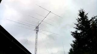 My HF antenna, last windy Sunday.