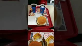 KFC zinger burgers#sipicy #food#burger#shorts