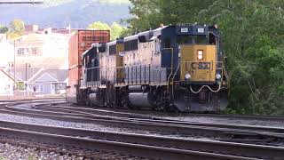 CSX GP40-3 6529 and GP38-2 switch a cut of cars at Connellsville PA