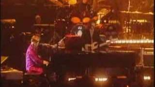 Elton John  - Don´t let the sun go down on me