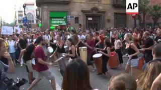 Spanish police clash with anti-cuts protesters