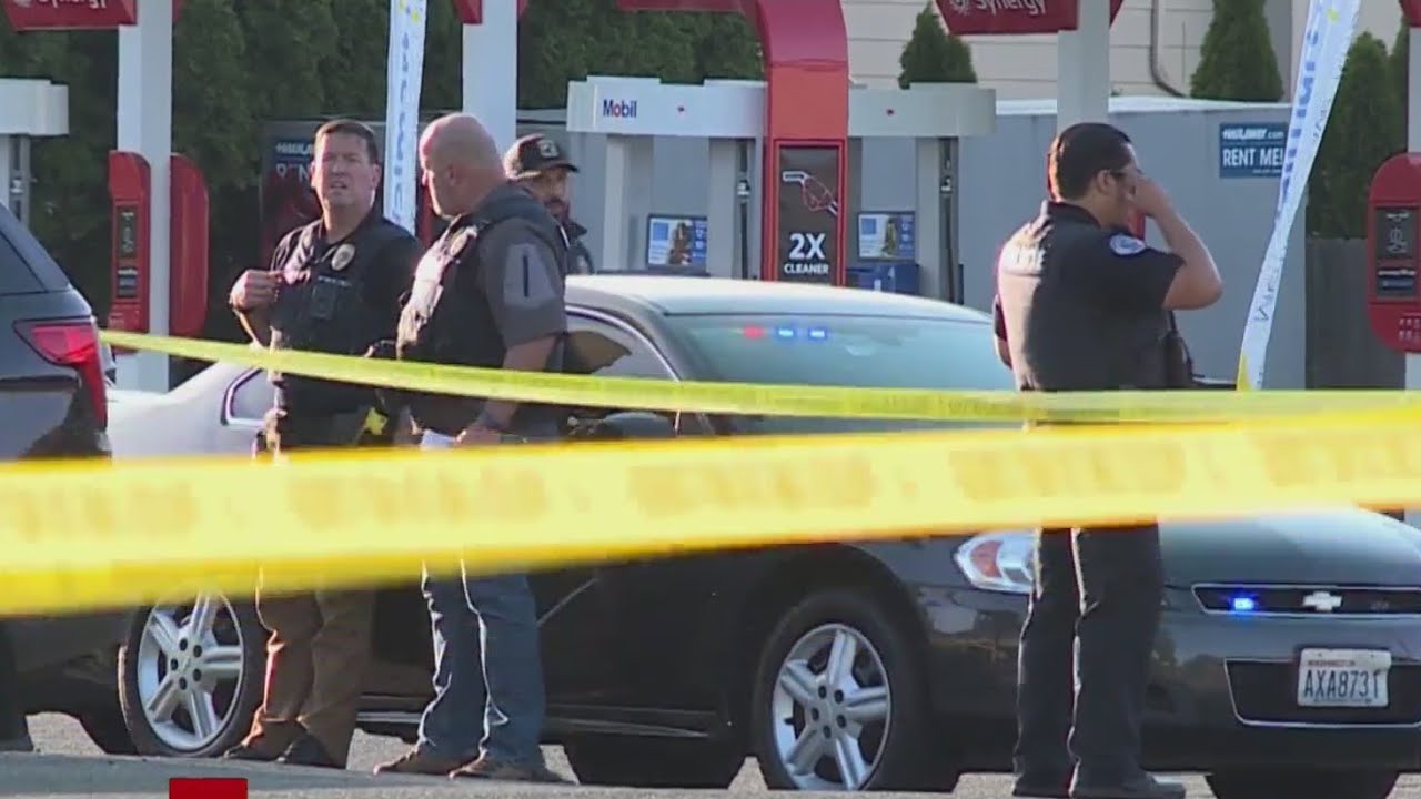 At Least 1 Dead In Shooting Outside Vancouver Safeway - YouTube