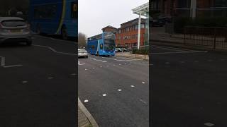 Refurbished Volvo B9TL Wright Eclipse Gemini 2 6933 (BJ11 XHC) on Route 200 18/01/2025