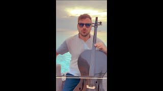 HAUSER - Signorina, welcome to the boat of love… let me play you one of my favorite songs🎻❤️#shorts