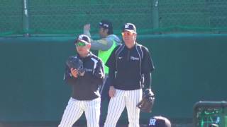 【プロ野球】2017.2.11  阪神　2017　安芸春季キャンプ　55陽川、51伊藤　『外野守備練習』