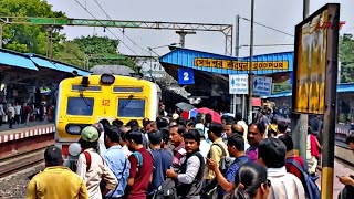 Kolkata Local Train Rush😨(Angry Crowd😡😤) at Sodepur Rail Station || Naihati Sealdah Local Train