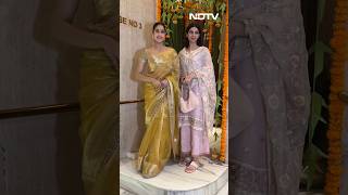 Janhvi And Khushi Kapoor In Their Festive Best For Ganesh Chaturthi