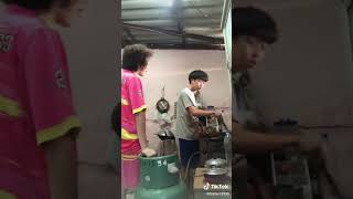 ก็บอกว่าไหม้ไหม้แล้วไง #TIKTOK​  #ฝรั่งพูดไทยไม่ชัด