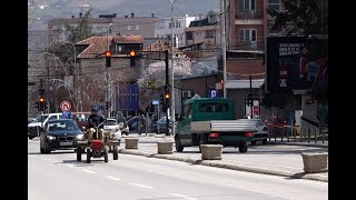 Sa po respektohet ora policore në Mitrovicë? Flasin qytetarët dhe policia