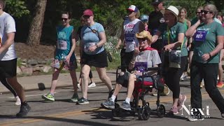 Friends won't let wheelchair stop woman's incredible Boulder Bolder streak