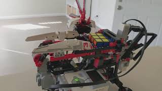 Lego Mindstorms EV3 Rubik's Cube Solver