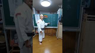 1.裏返投 Uragaeshi Nage 少林寺拳法 Shorinjikempo