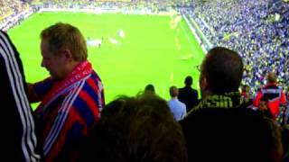 Dortmund - Bayern 3.10.2010 Kurz vor Anfang des Spieles. (Sicht aus Nordtribüne)