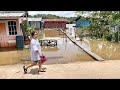 Suasana kampung Tionghoa di pulau tayan saat musim banjir