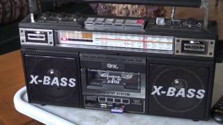 Screaming and Moaning radio on QFX J21U Boombox on Shortwave