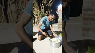 ଭୋଜି ଖାଇବାରେ ମସ୍ତି ଚାଲିଛି 🤣😂 #odiacomedy #foodie #fooding #cooking #shorts #funny  #comedy #ytshorts