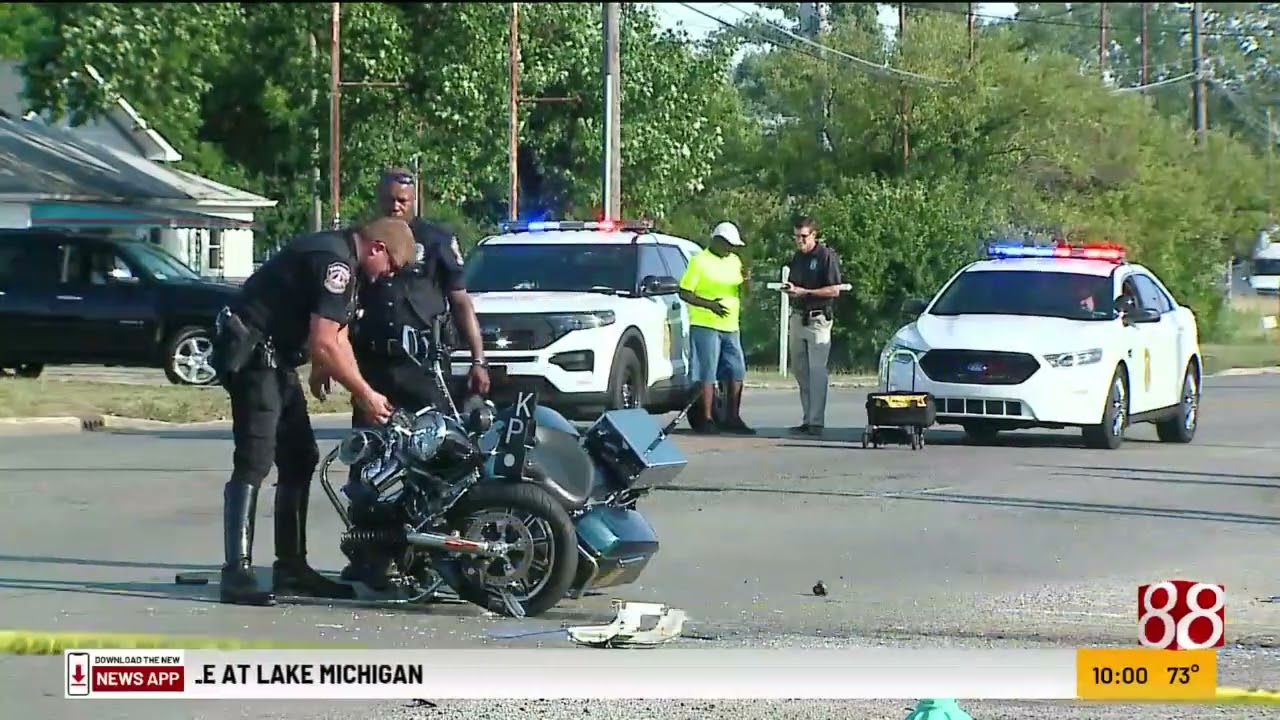 IMPD Motorcycle Officer Recovering After Crash - YouTube