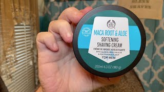 Maca Root by The Body Shop, Merkur 39c and Dscosmetics Flat Top Brush