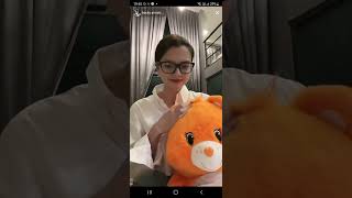 221108 Becky tiktok live (part 1)