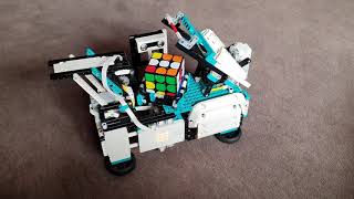 LEGO Robot Inventor 51515 Rubik's Cube Solver