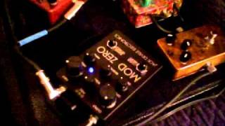 Bobby Devito demo Jack DeVille MOD ZERO chorus Flanger TZF action!