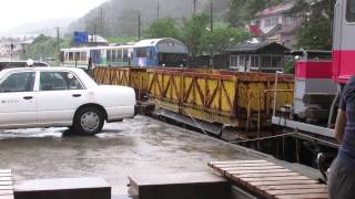 【HD版】 会津鉄道湯野上温泉駅足湯 2 （お座トロ展望車到着）