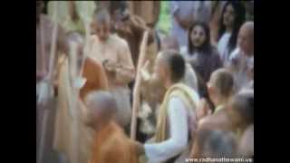 Radhanath Swami - Following Srila Prabhupada at New Vrindavan (1972)