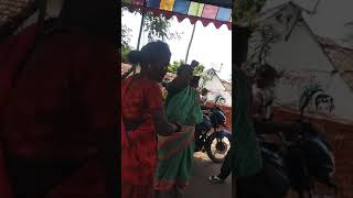 பாட்டி ஆட்டம் பாருங்கள்