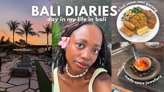 day in my life living in bali | Bali Travel diaries | Uluwatu