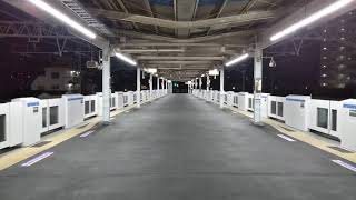 【新小岩駅】夜の新小岩駅　総武快速線ホーム　ﾎｰﾑﾄﾞｱ設置