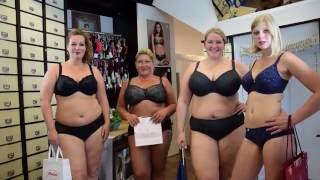 Models zeigen Damenunterwäsche für große Größen und große Cups